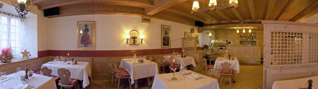 Poschiavo Suisse Hotel & Traditional Fondue Stube Exterior photo